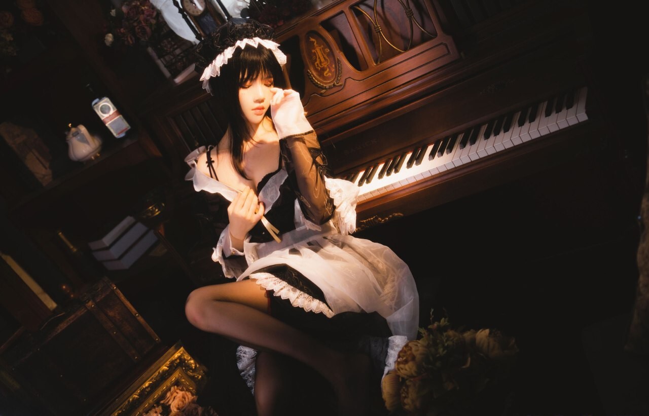桜桃喵 - 透明女仆 [46P2V-2.60GB]