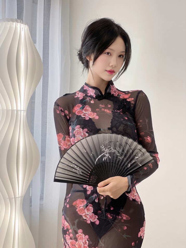 抖娘利世 - 晴趣旗袍 [38P-497MB]