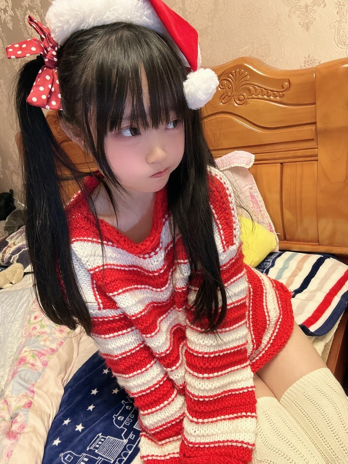 神沢永莉 - 圣诞礼物 [74P10V-821MB]