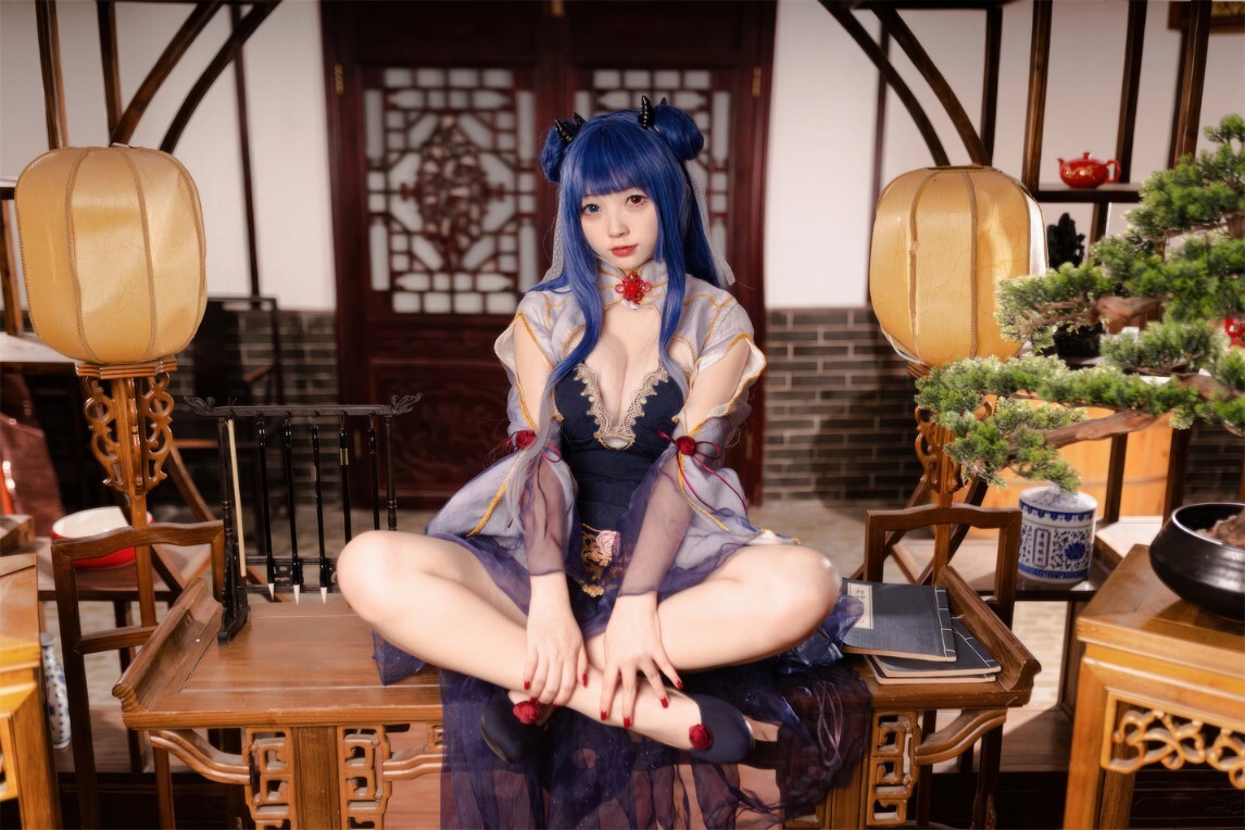 花铃 – 伊吹·新桃换旧符 [90P-892MB]