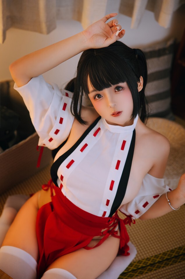 日奈娇 - 御币巫女 [131P-1.55GB]