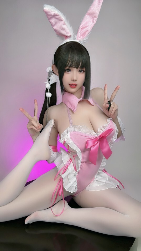 miko酱ww - 柔软度max [25P-244MB]