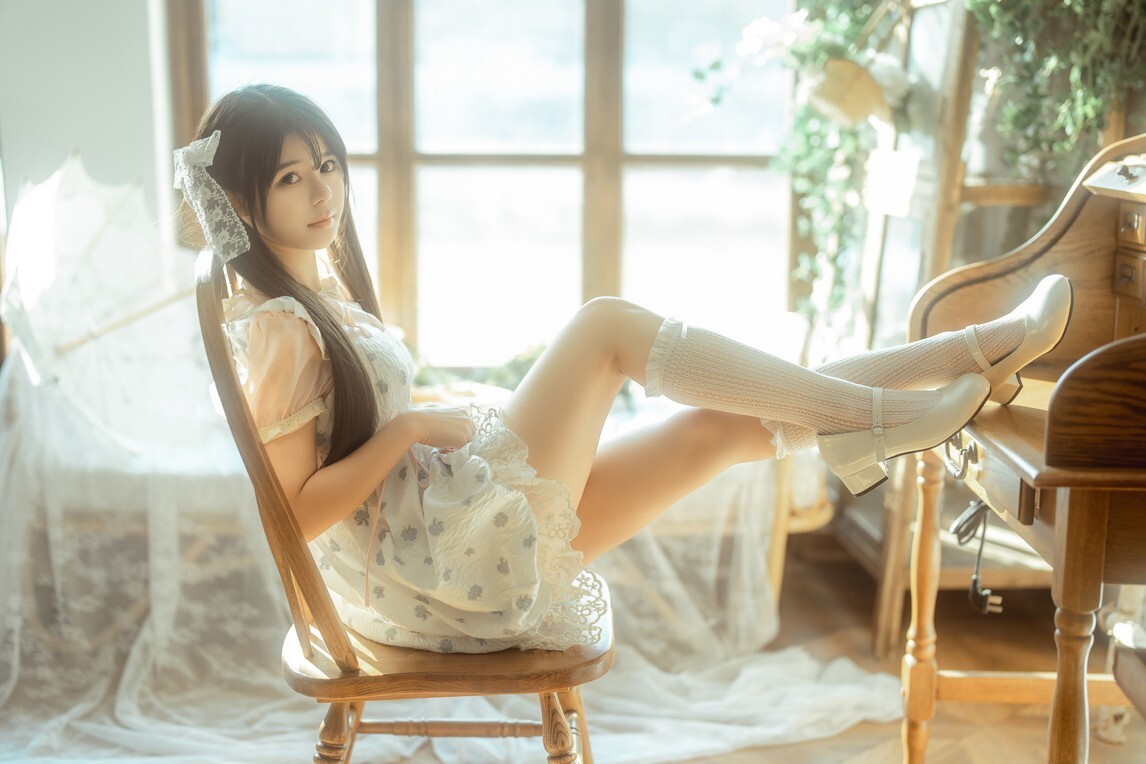 rua阮阮 - 花房 小裙子 [54P-660MB]
