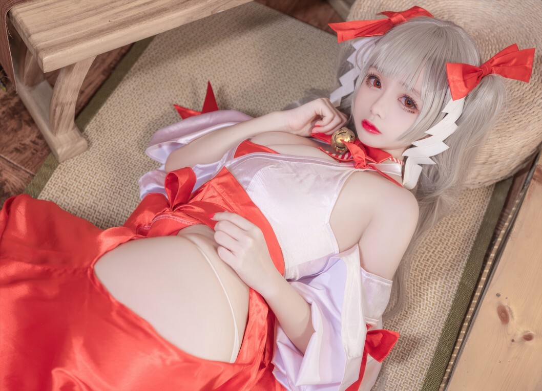 日奈娇 - 碧蓝航线 可畏巫女 [41P-374MB]