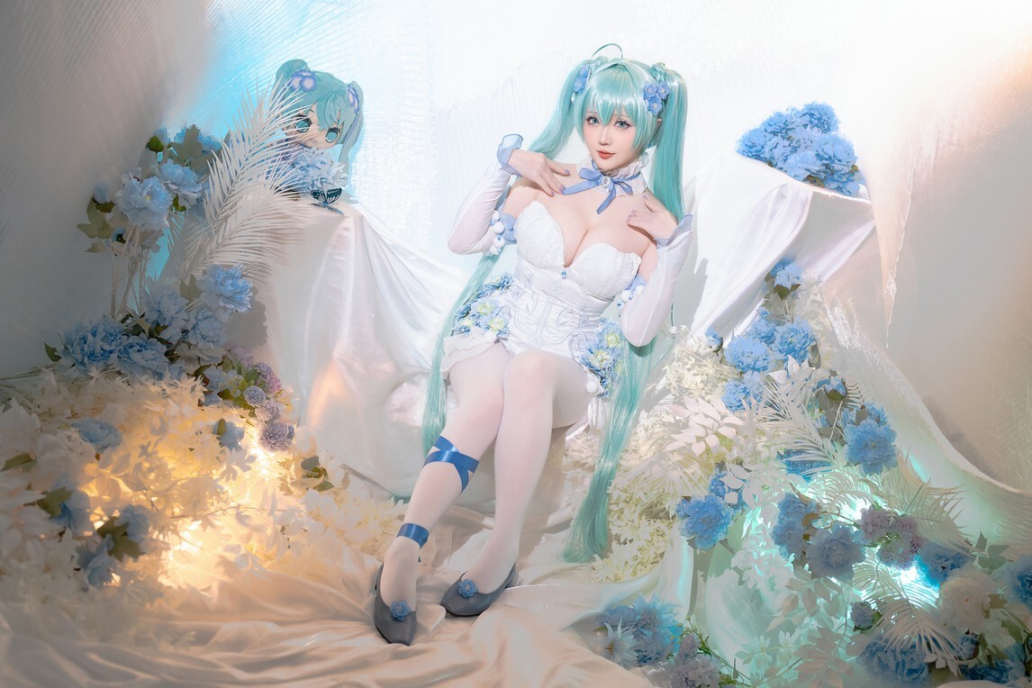 星之迟迟 - 024年02月计划A 初音未来 粉蝶花精灵 [54P1V-4.51GB]