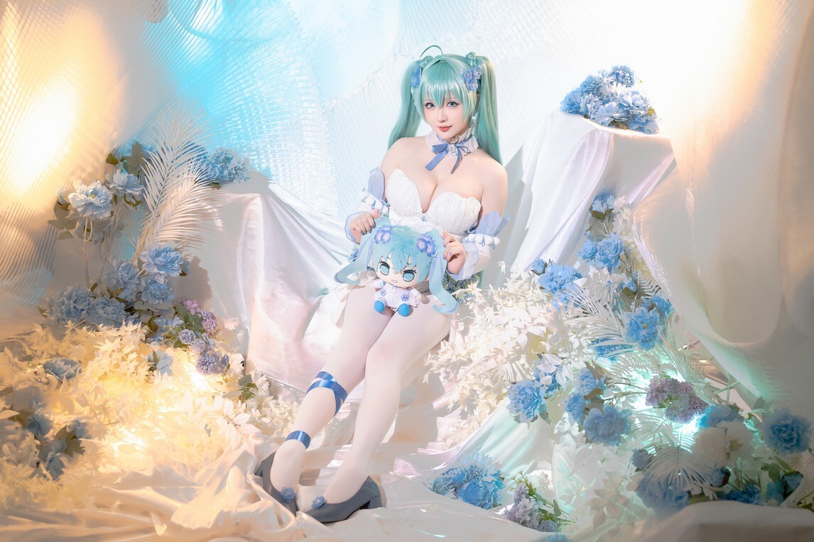 星之迟迟 - 024年02月计划A 初音未来 粉蝶花精灵 [54P1V-4.51GB]