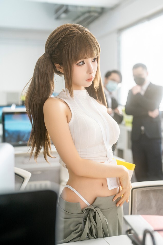 蠢沫沫 - 四月T3订阅《工作时间》 [98P-2.63GB]