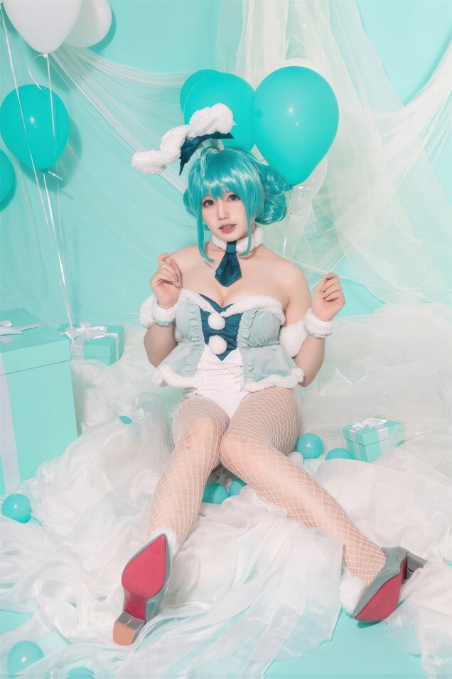 Nyako喵子 - 初音白兔 [41P-323MB]