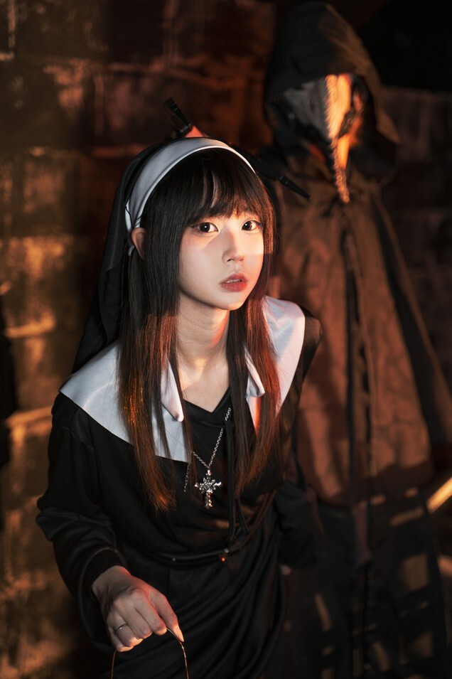 安曜曜 -《禁地修女》 [80P-1.04GB]