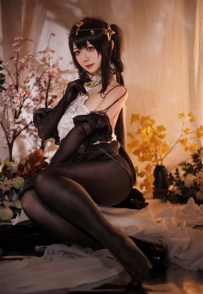 樱落酱w - 碧蓝航线 镇海潋滟水色 [32P-503MB]