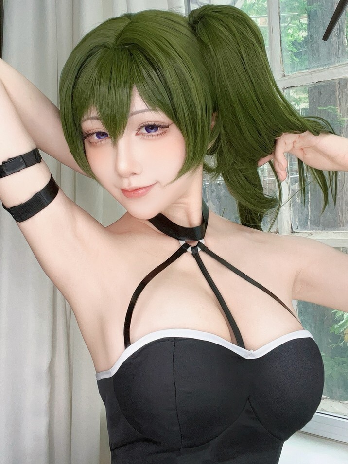 水淼aqua - 24年05月fantia订阅 葬送のフリーレン Übel💚 [33P-53.1MB]
