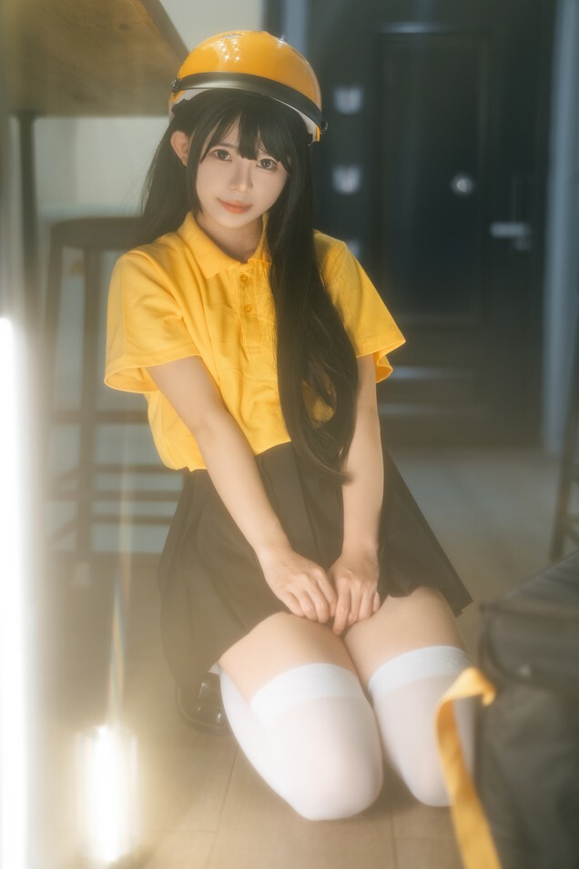 rua阮阮 - 外卖员 [40P-704MB]