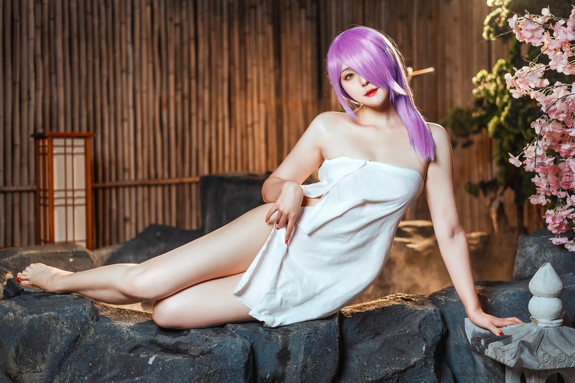 Natsuko夏夏子 - 碧蓝航线 的里雅斯特温泉夜 [62P-416MB]