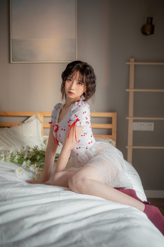 念雪ww - 红玫瑰 [32P-234MB]