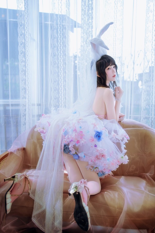桜桃喵 - 花嫁兔 [54P2V-2.20GB]