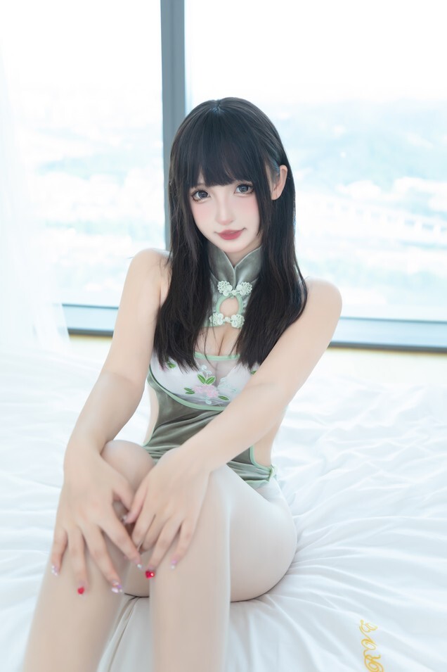 神楽坂真冬 - 青翠如梦 [75P2V-234MB]