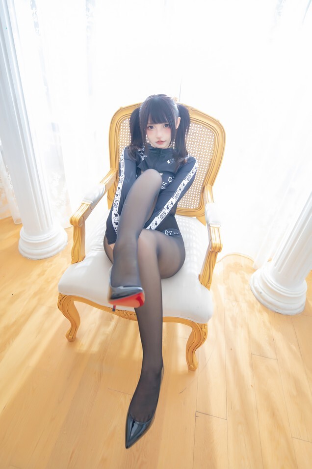 神楽坂真冬 - 电量不足 [75P2V-358MB]