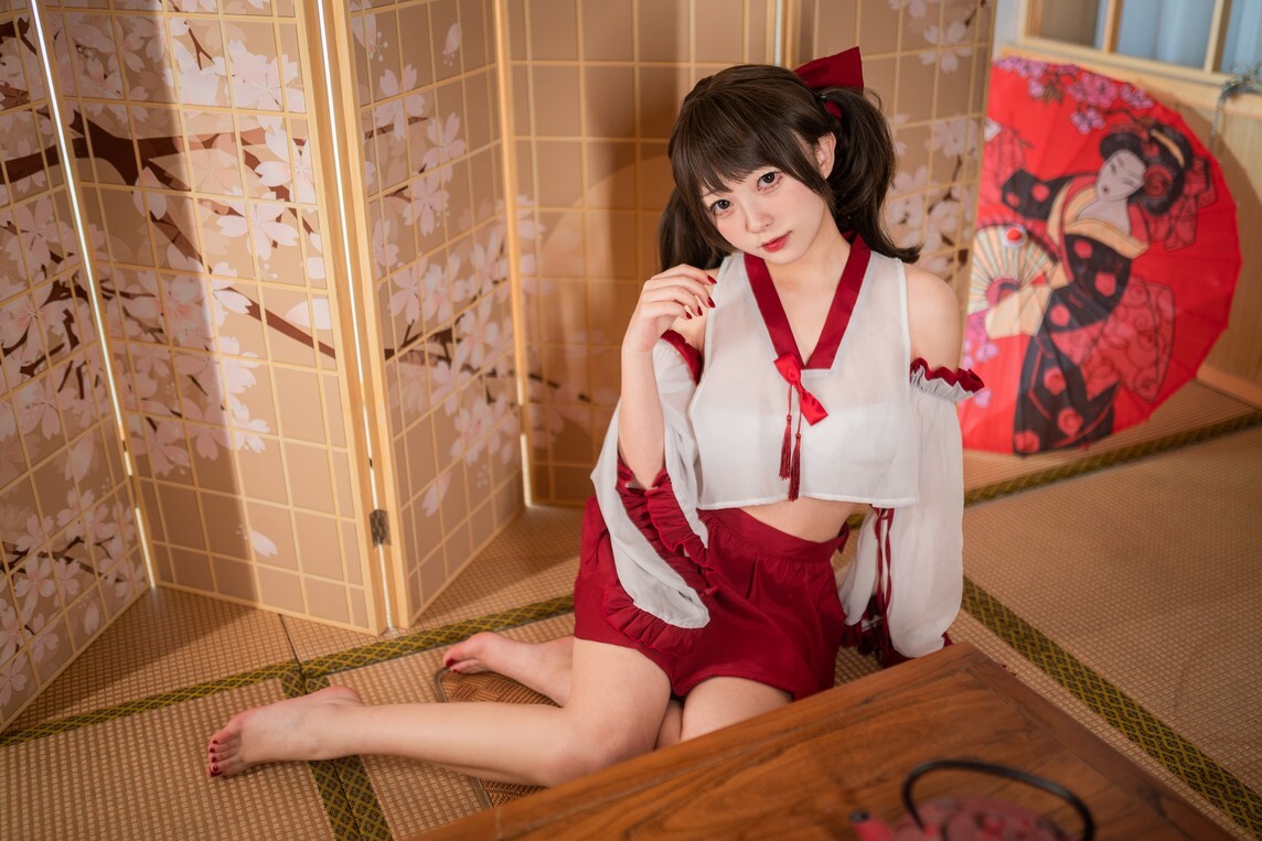 花铃 – 小巫女 [85P-960MB]