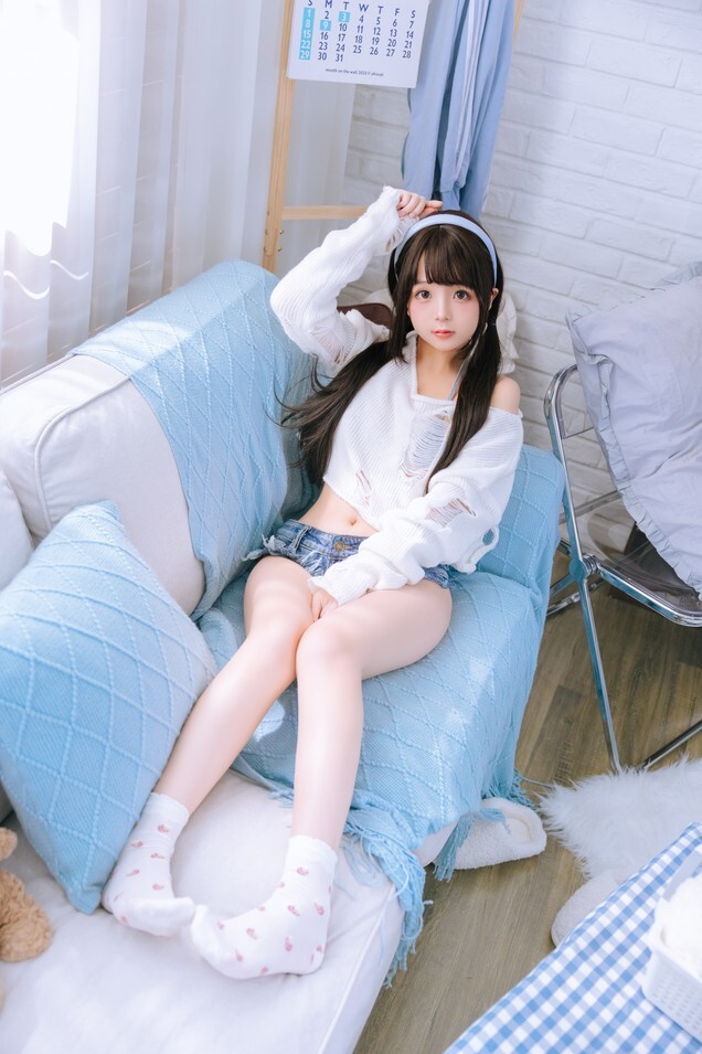 日奈娇 (樱井小莜) - 奶娇日常 [157P4V-1.40GB]