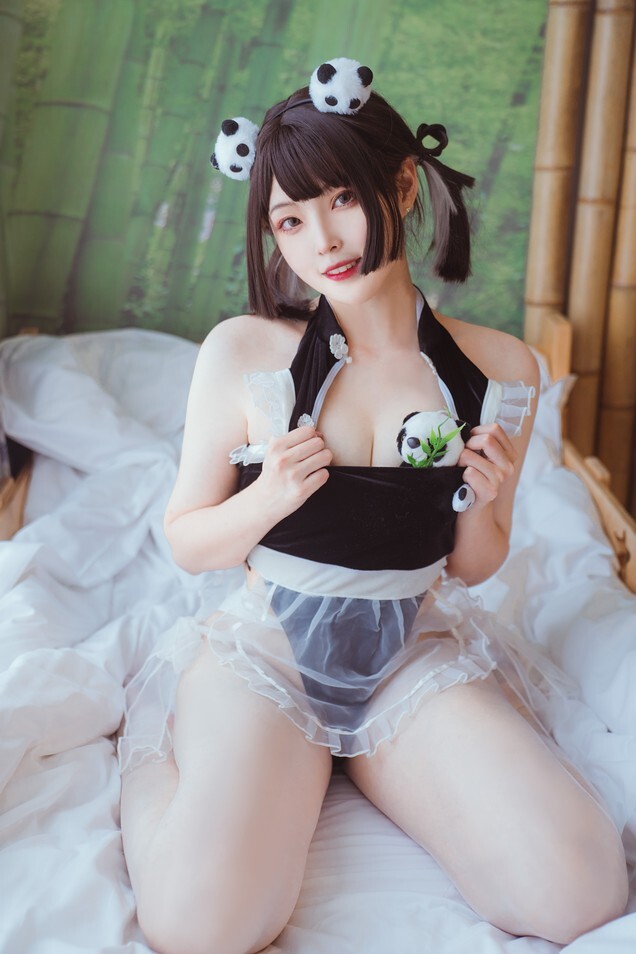 Natsuko夏夏子 - 熊猫女仆 [64P1V-851MB]