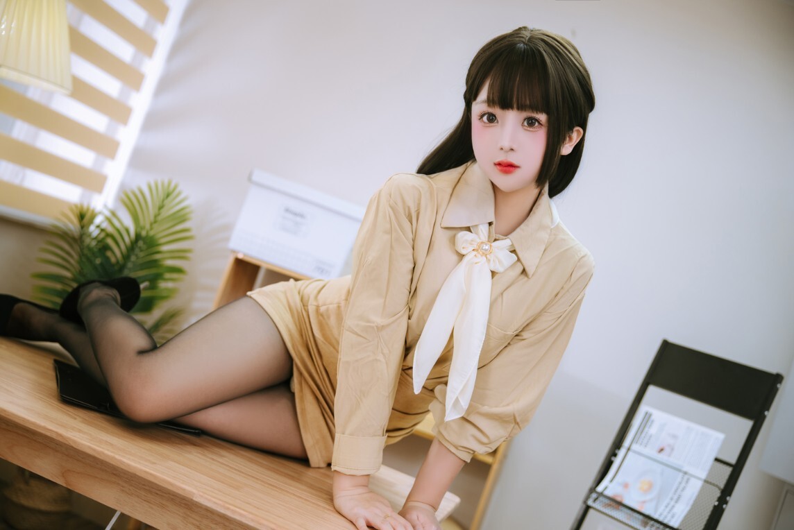 日奈娇 (樱井小莜) - 秘书 [181P-1.29GB]