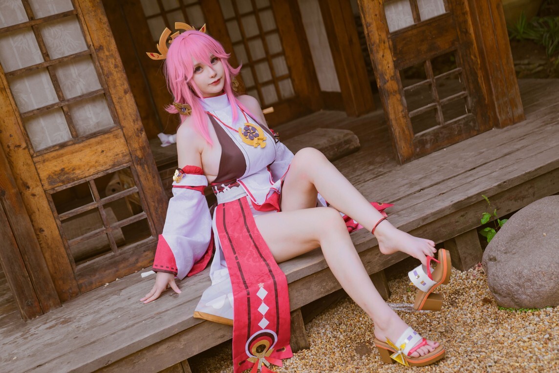 前羽rr - 八重神子Cosplay集 [36P-38.8MB]