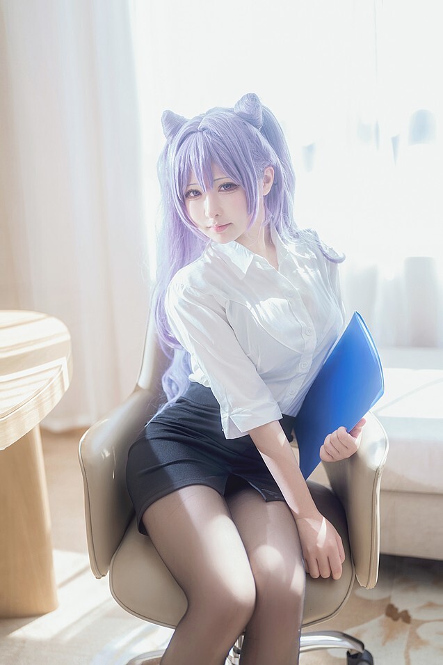 樱梨梨Eriri - 刻晴秘书 [23P-166MB]