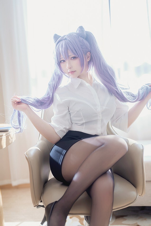 樱梨梨Eriri - 刻晴秘书 [23P-166MB]