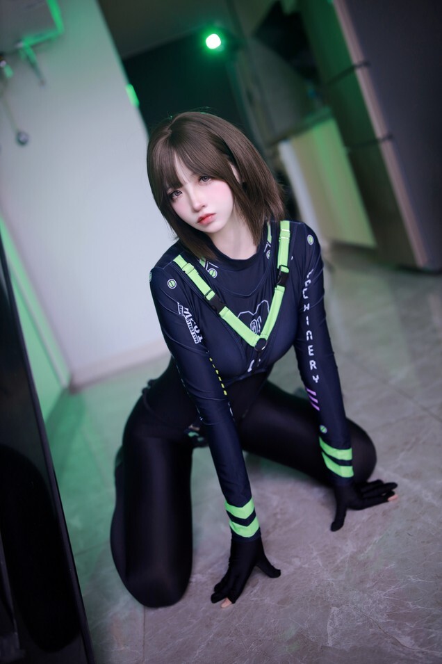 疯猫ss - 七三特工 [48P-625MB]