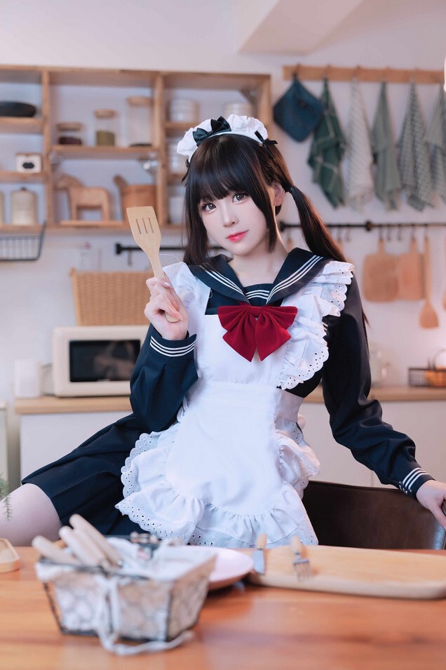 miko酱ww - 甜心女仆 [30P-962MB]