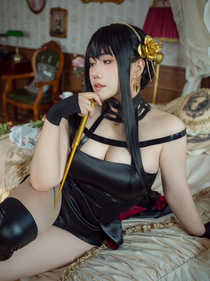 麻花酱 – 间谍过家家 约尔 [45P3V-730MB]