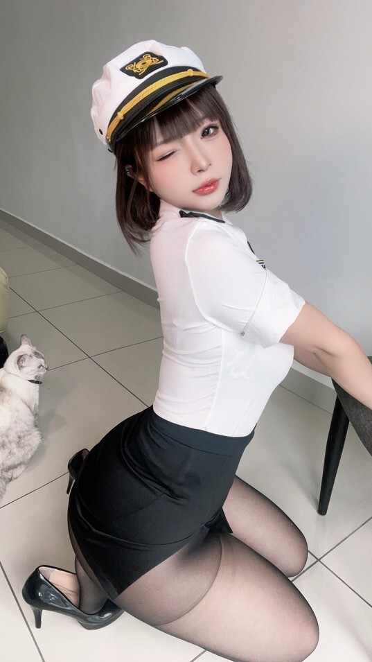 Kokuhui - Set B Bad Cop [48P2V-418MB]