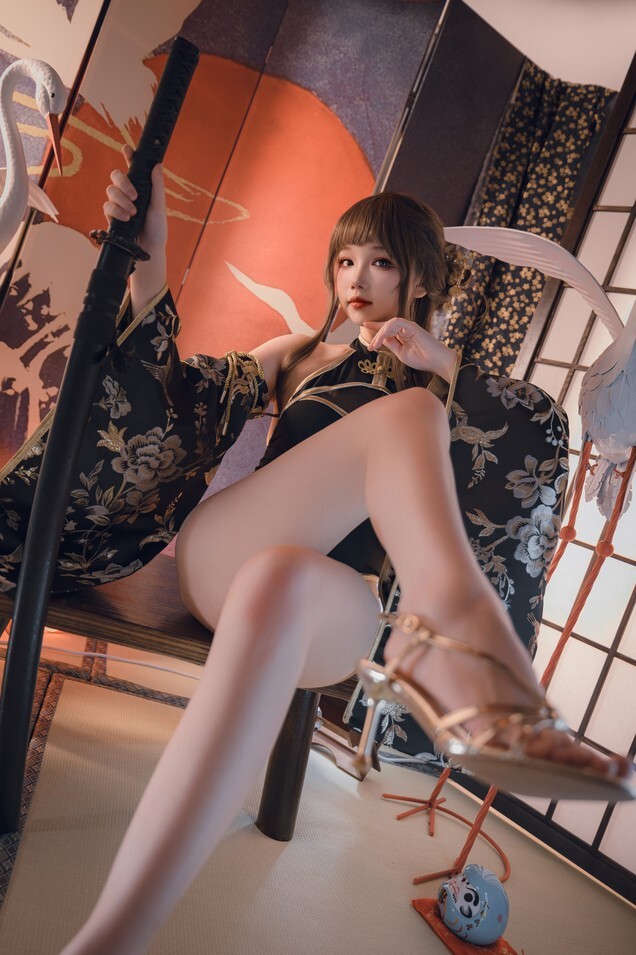 雪晴Astra – 金枝玉叶 [82P10V-2.38GB]