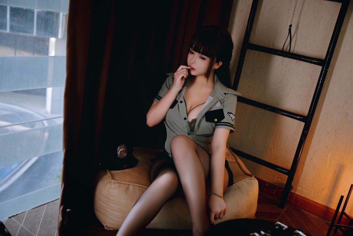 日奈娇 (樱井小莜) - 教官 [210P8V-2.83GB]