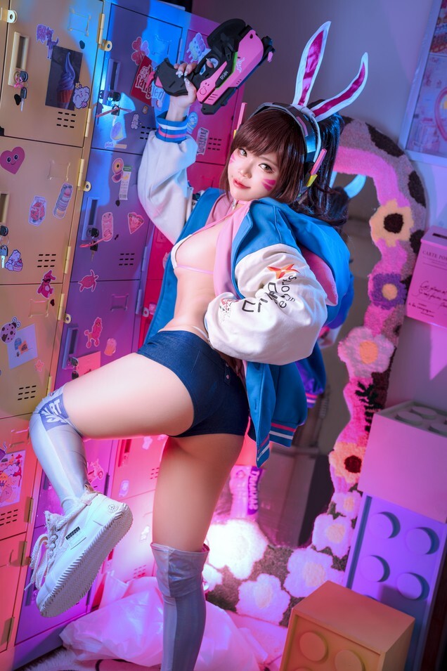 ZinieQ - D.Va Sakimichan Art [39P-381MB]