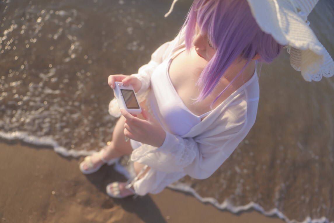 G44不会受伤 - 水着亚津子 [31P-445MB]