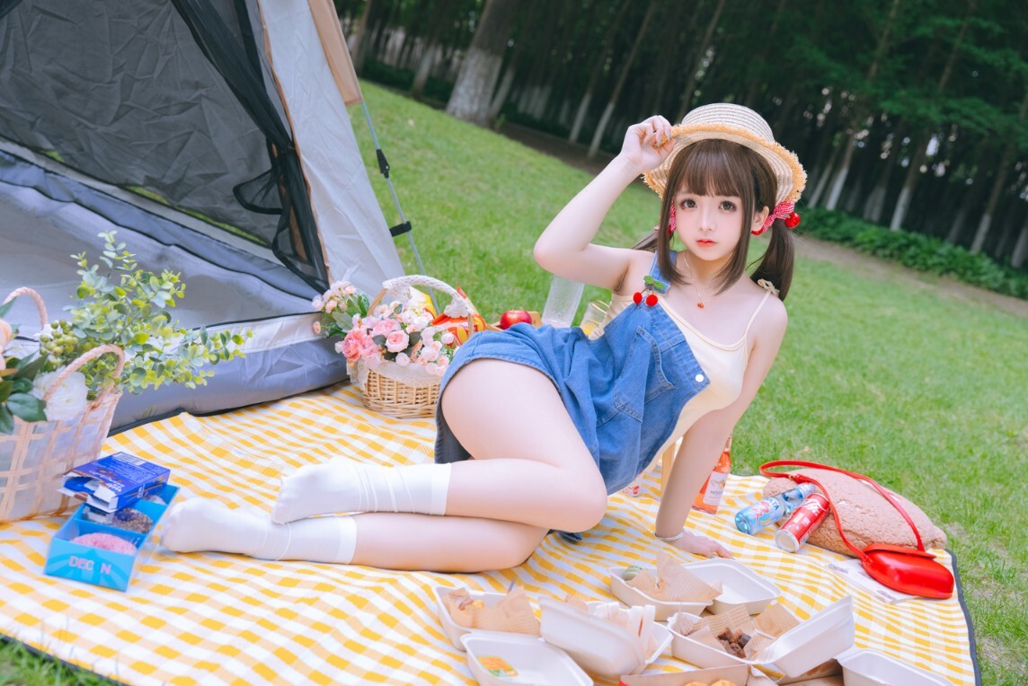 日奈娇 (樱井小莜) - 野餐日 [200P-2.87GB]