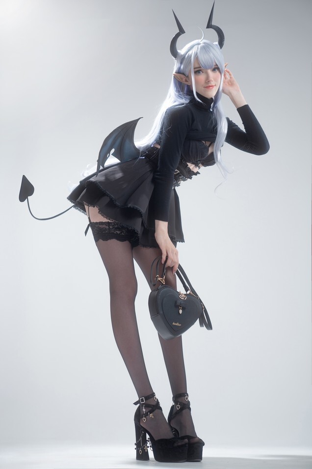 CandyBall - Thea [68P11V-1.82GB]