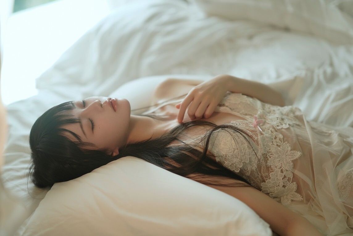 桜桃喵 - 软纱 [51P-412MB]
