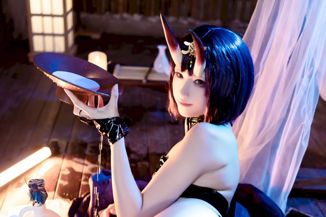 Quan冉有点饿(拖拉大王_) – FGO 酒吞童子 [62P-185MB]