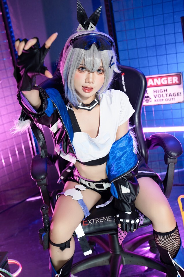 PoppaChan - SilverWolf [139P11V-1.20GB]