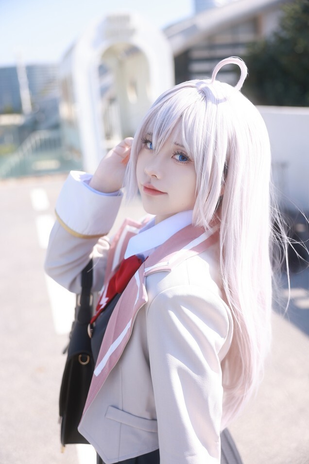 G44不会受伤 - 艾莉同学 [30P-316MB]