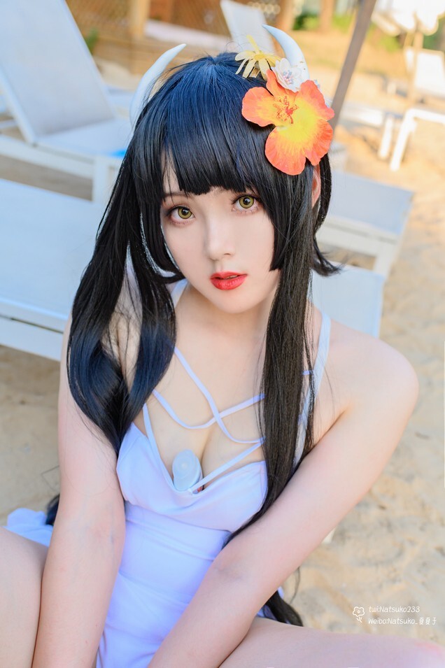 Natsuko夏夏子 - 碧蓝航线 比叡 泳装 [55P-667MB]