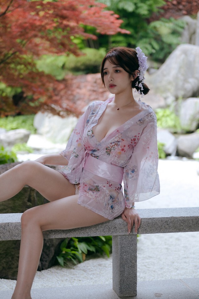 雯妹不讲道理 - 和风庭院 [68P3V-607MB]