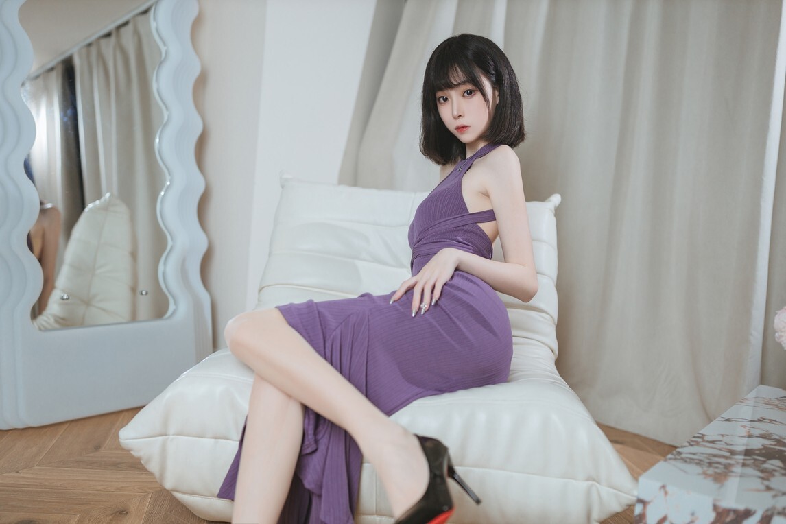 许岚LAN - 紫韵人妻 [28P-447MB]