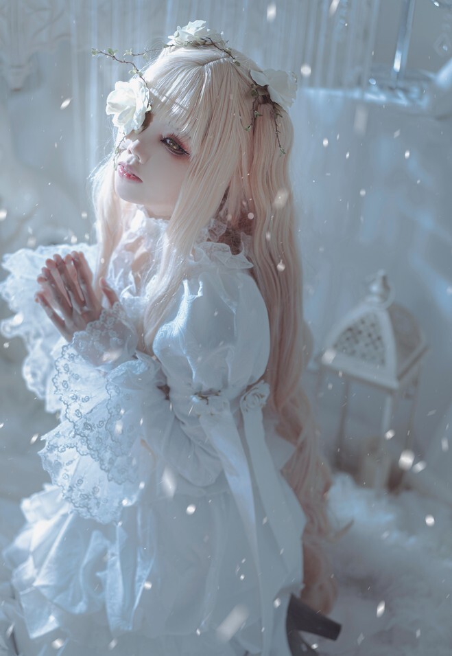 墨色的团子_墨舒 - 雪华绮晶 [17P-79.9MB]