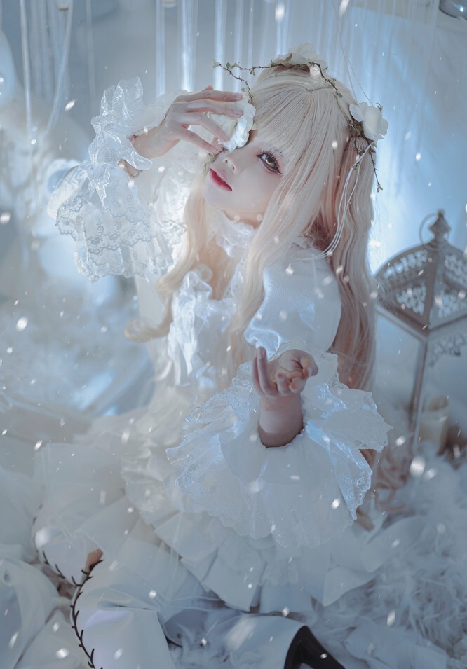墨色的团子_墨舒 – 雪华绮晶 [17P-79.9MB]