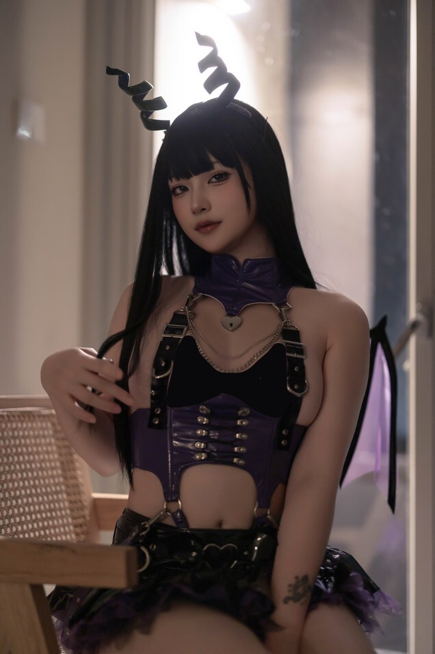 屿鱼 - 凋零月影 [29P-158MB]