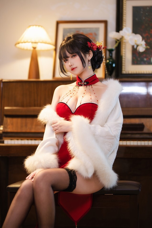 三度_69 - 红丝绒旗袍 [76P3V-704MB]