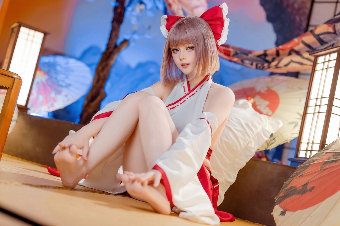 屿鱼 - 兼职巫女 [66P-639MB]